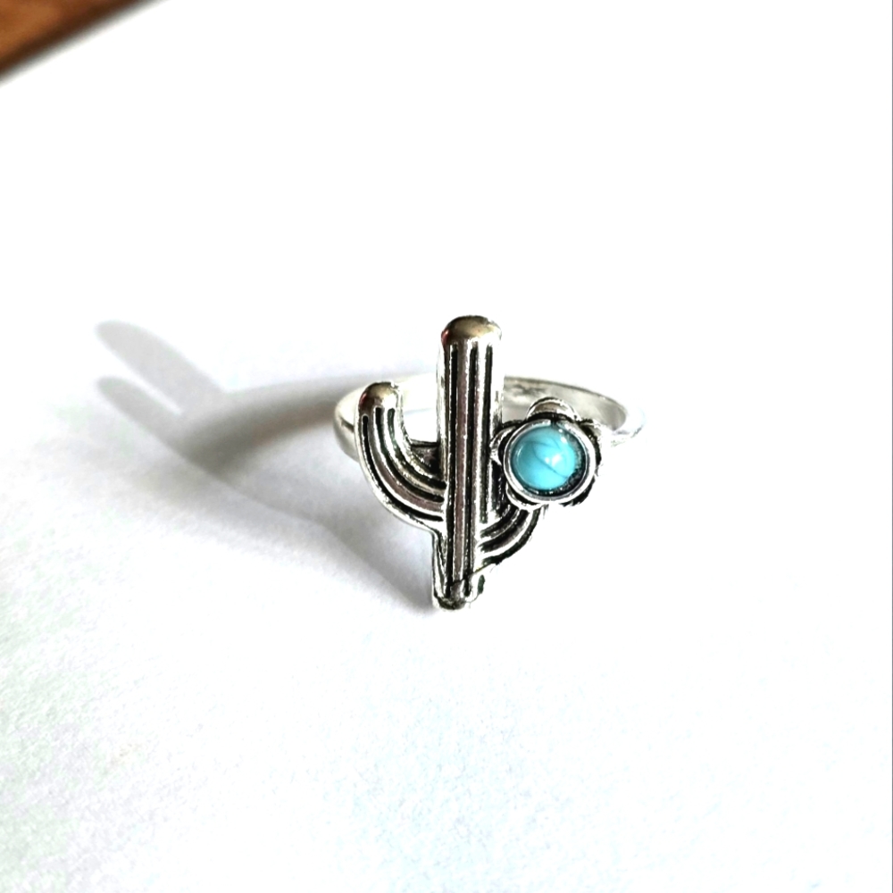 UNIQUE TURQUOISE CACTUS NEW SIZE 6 RING